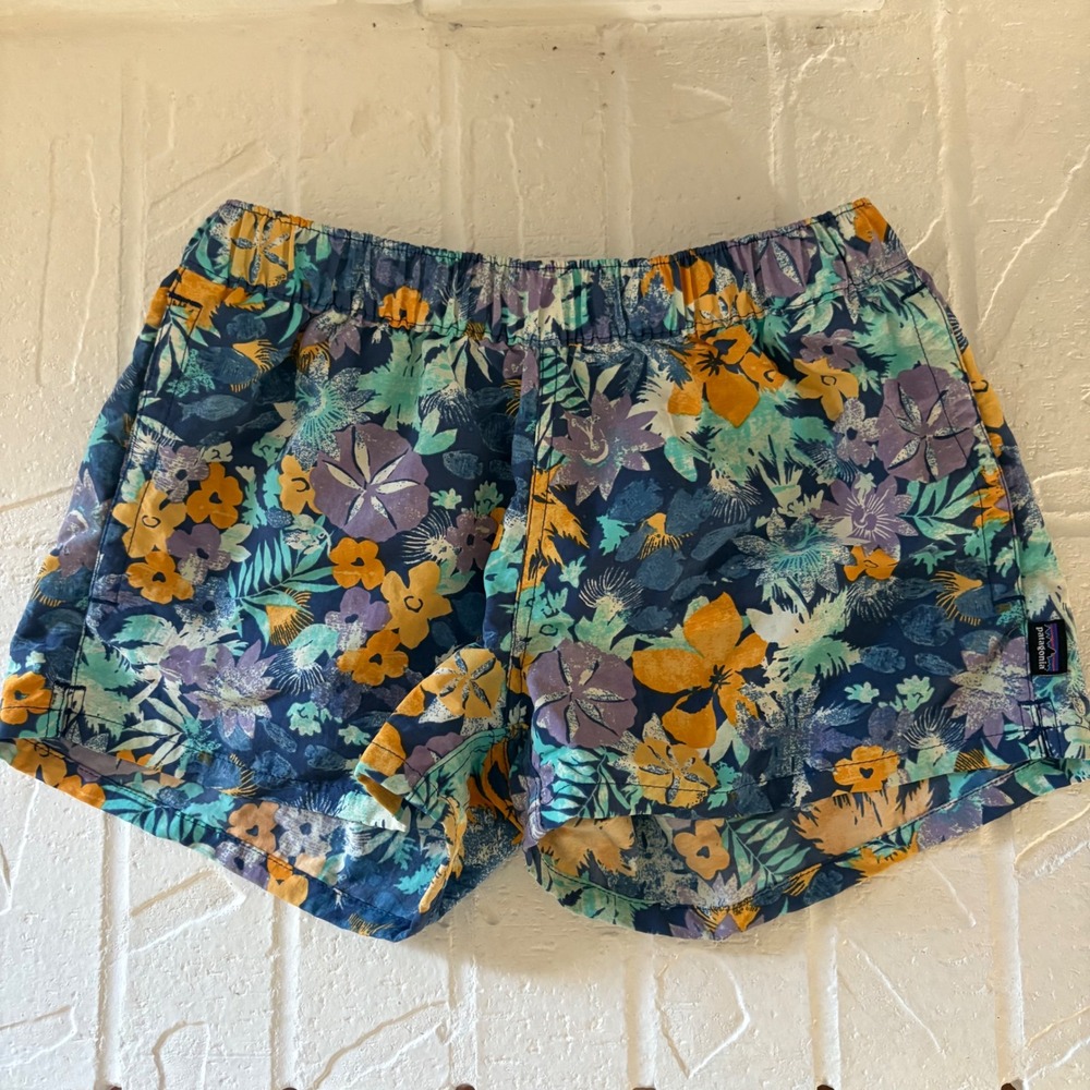 Floral Tropical Print Women's Shorts - Navy & Yellow